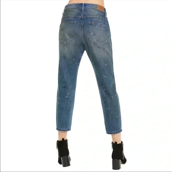 WILDFOX Baggy Crop Jean NWT - Picture 4 of 8